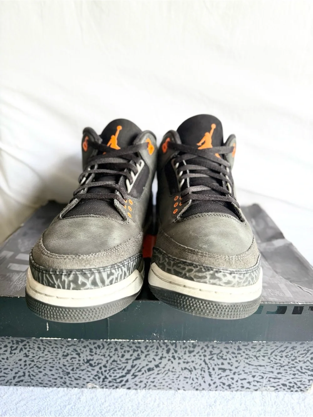 AUTHENTIC Jordan 3 Retro Fear Pack size 10.5 CT8532-080 2023 PRE-OWNED